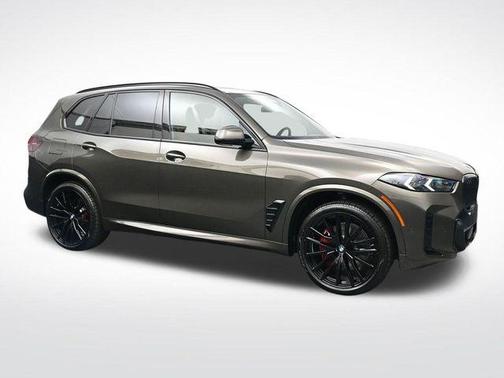 Manhattan Green Metallic 2026 BMW X5 xDrive40i