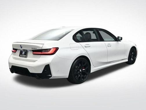 2026 BMW 330 i NA