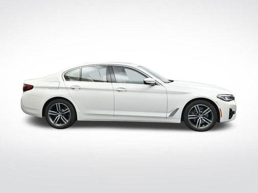 2023 BMW 530 i