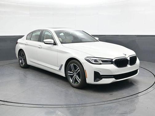 2023 BMW 530 i