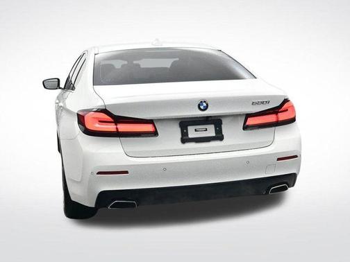 2023 BMW 530 i