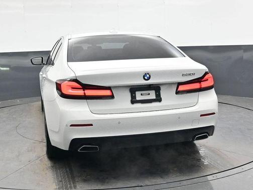 2023 BMW 530 i