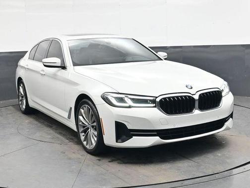 2023 BMW 530 i