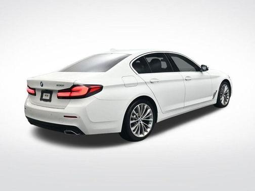 2023 BMW 530 i