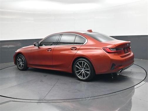 2022 BMW 330 i