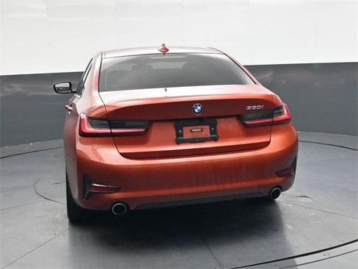 2022 BMW 330 i