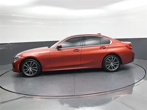 2022 BMW 330 i
