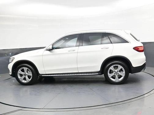 Polar White 2018 Mercedes-Benz GLC 300 Base