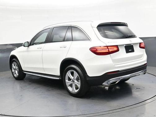 Polar White 2018 Mercedes-Benz GLC 300 Base