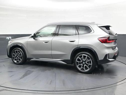 Space Silver 2026 BMW X1 xDrive28i
