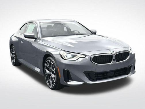 2026 BMW 230 i xDrive