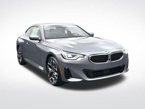 2026 BMW 230 i xDrive