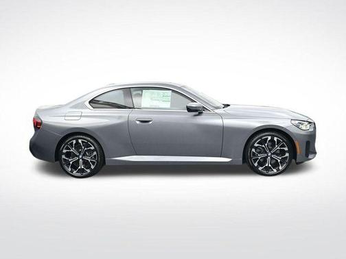 2026 BMW 230 i xDrive