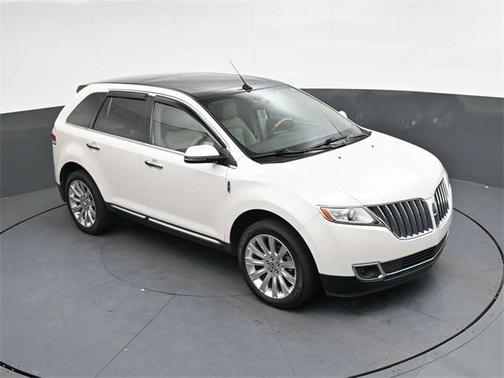 2014 Lincoln MKX Base