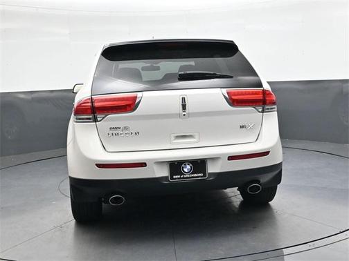 2014 Lincoln MKX Base
