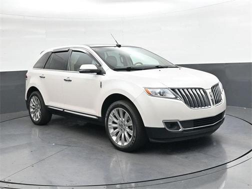 2014 Lincoln MKX Base