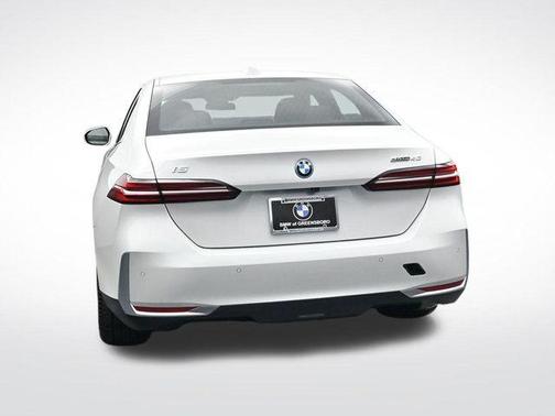 2026 BMW i5 eDrive40