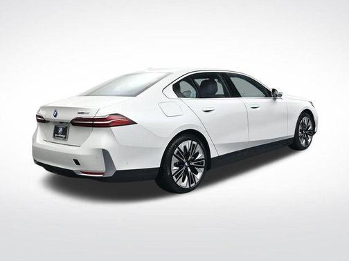 2026 BMW i5 eDrive40