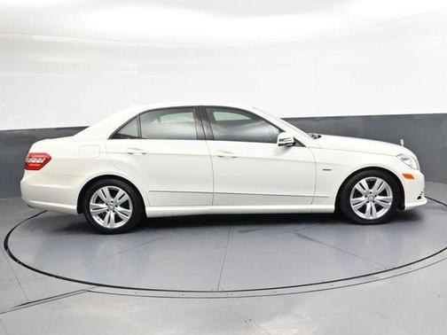 Arctic White 2012 Mercedes-Benz E-Class E 350 BlueTEC
