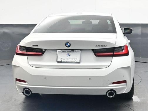 Mineral White Metallic 2023 BMW 330 i xDrive