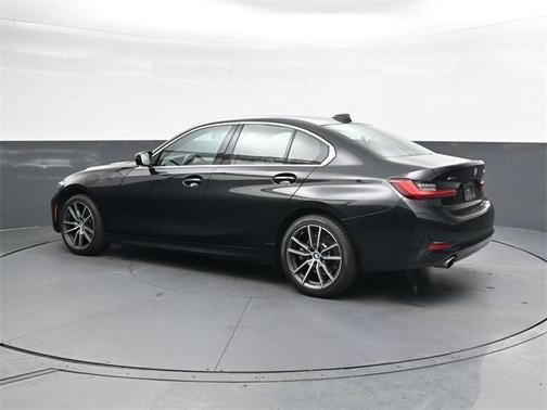 2022 BMW 330 i xDrive