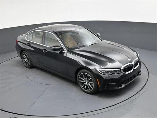 2022 BMW 330 i xDrive