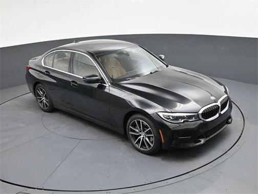 2022 BMW 330 i xDrive