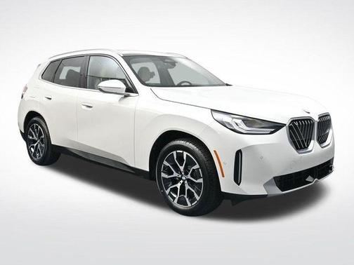 Mineral White Metallic 2026 BMW X3 30 xDrive