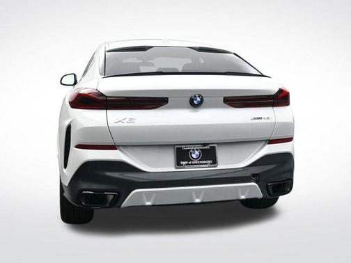 2026 BMW X6 xDrive40i