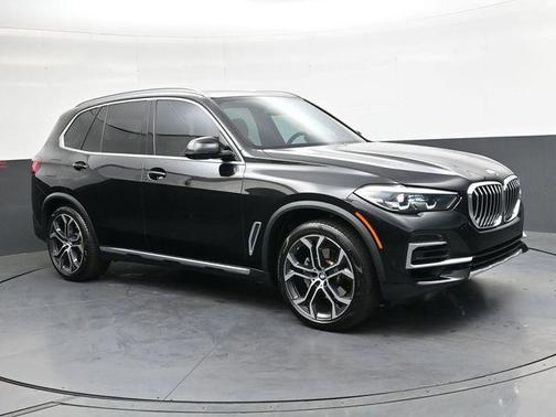 Black Sapphire Metallic 2022 BMW X5 xDrive40i
