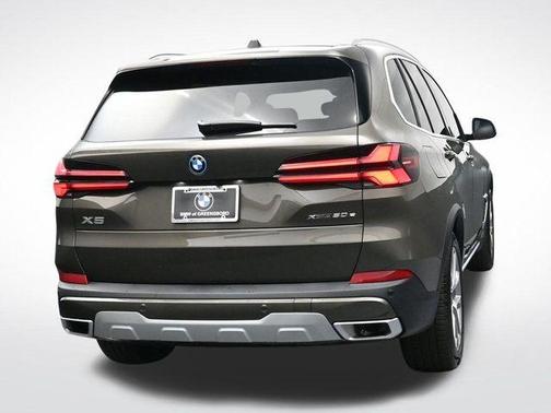 Manhattan Brown 2026 BMW X5 PHEV xDrive50e