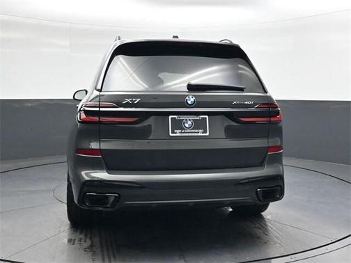 2026 BMW X7 xDrive40i
