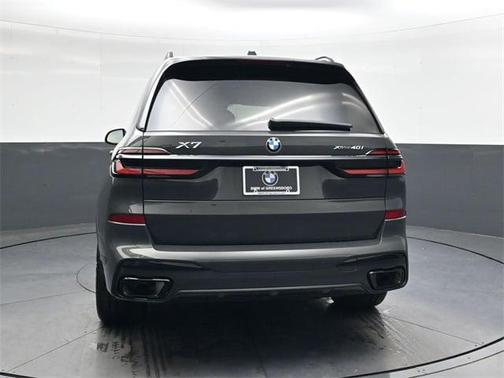 2026 BMW X7 xDrive40i