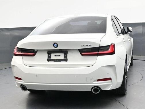 Alpine White 2023 BMW 330 i