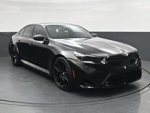 Black Sapphire Metallic 2026 BMW M5 Base