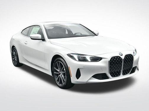 Mineral White Metallic 2026 BMW 430 i xDrive