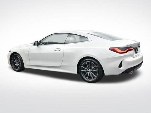 Mineral White Metallic 2026 BMW 430 i xDrive