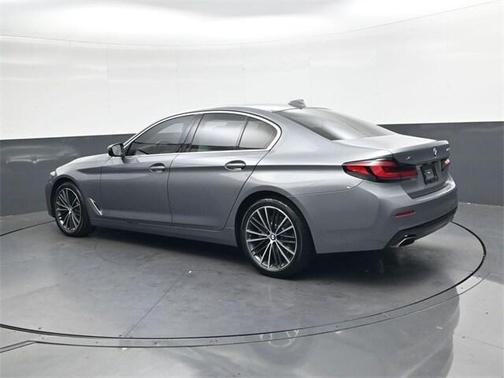 2023 BMW 530 i xDrive