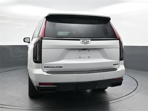 2023 Cadillac Escalade ESV Sport Platinum