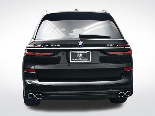 2026 BMW ALPINA XB7 Base