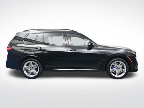2026 BMW ALPINA XB7 Base