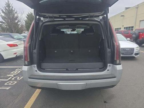 2019 Cadillac Escalade Premium Luxury