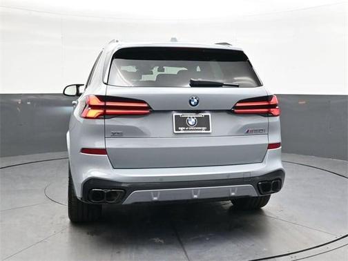 2026 BMW X5 M60i