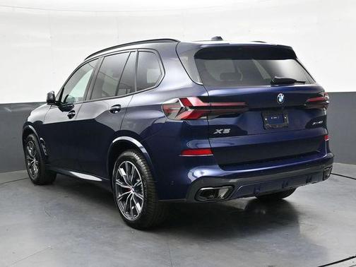 Tanzanite Blue II Metallic 2026 BMW X5 xDrive40i
