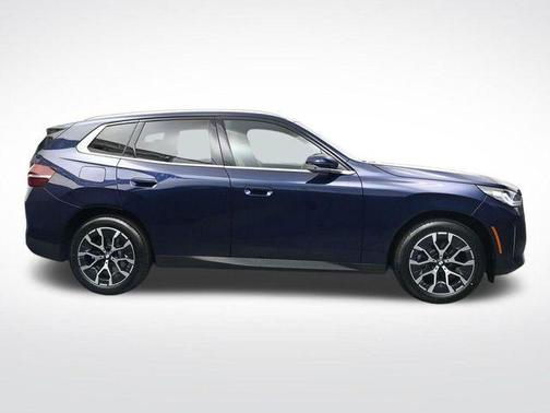 Tanzanite Blue II Metallic 2026 BMW X3 30 xDrive