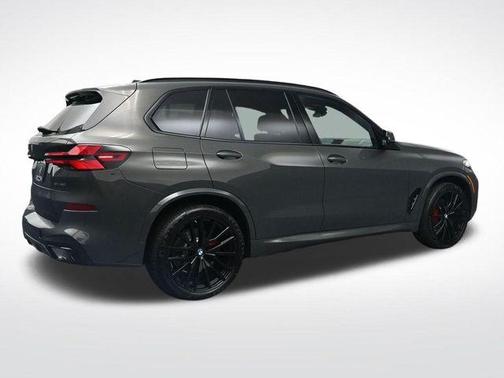 Gray Metallic 2026 BMW X5 xDrive40i