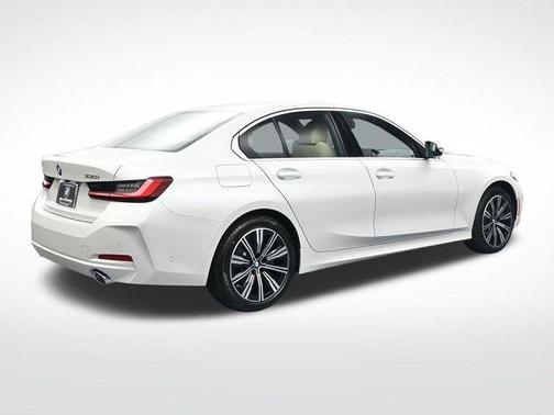 Mineral White Metallic 2026 BMW 330 I XDrive