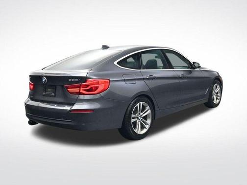 2018 BMW 330 Gran Turismo i xDrive
