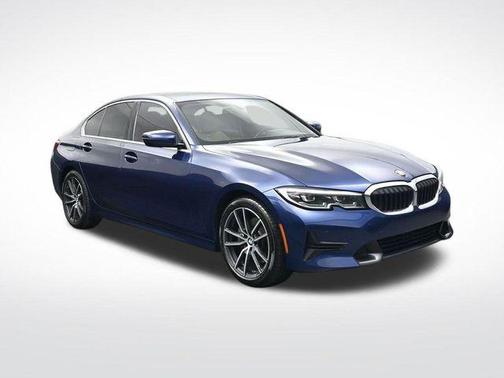 2019 BMW 330 i