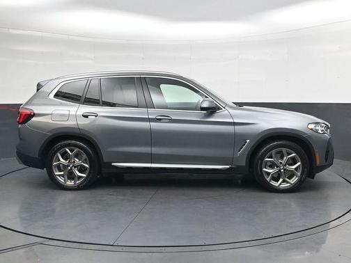 Skyscraper Gray Metallic 2023 BMW X3 xDrive30i